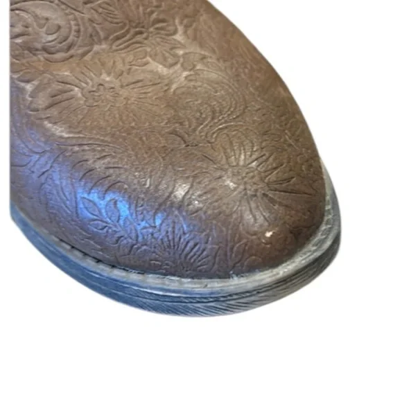 Very G Booties Slip On Side Zipper Closure Tan Womens Size 11 - Picture 11 of 13